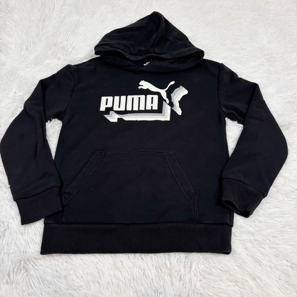 Puma boys 10 Black long sleeve pullover Hoodie‎ with White Logo